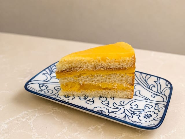 Passion Fruit Cake.